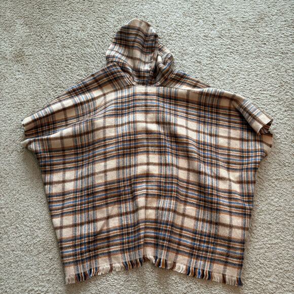 Aerie Hooded Poncho Plaid Patchwork Shall Cape Wrap Toggle Front Closure Size OS - Picture 8 of 9